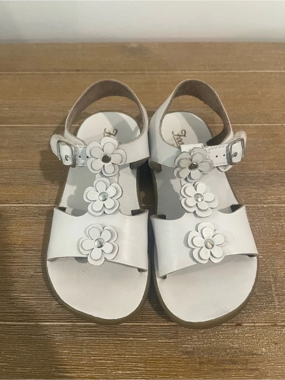 FootMates White Floral T-Strap Kids Sandals